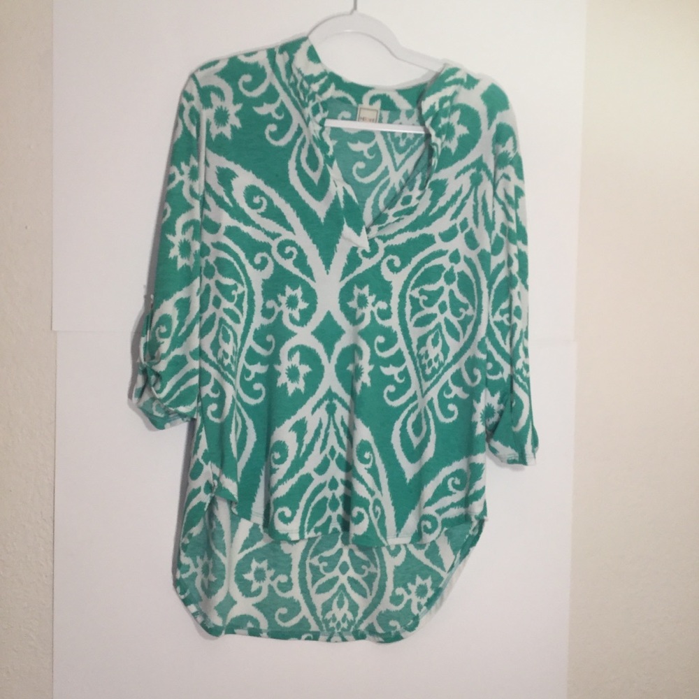 Paisley 3/4 Sleeve Blouse V Neck Hershe - Picture 1 of 6